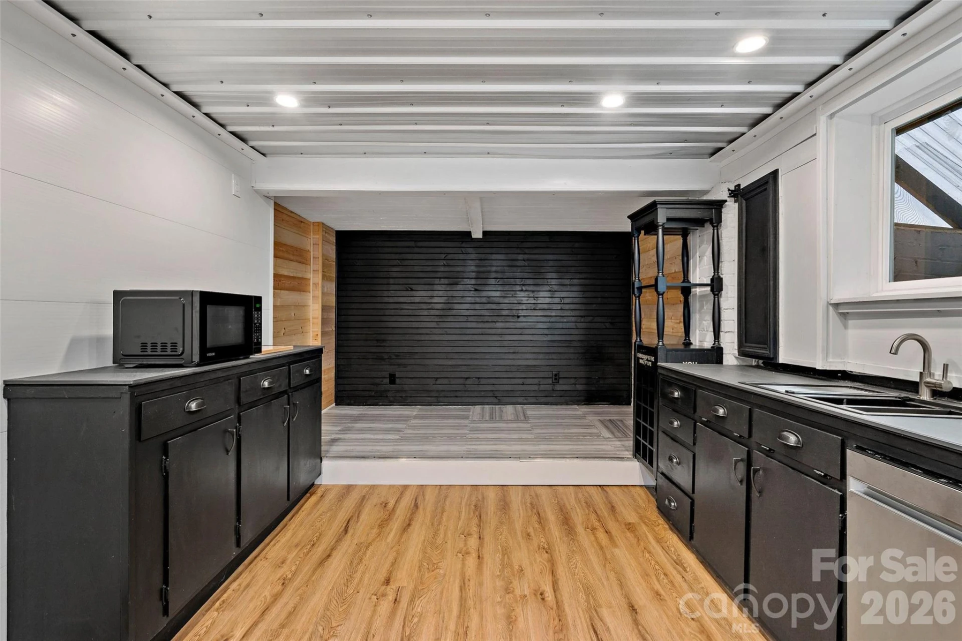 141 N Madison Street - Photo 41