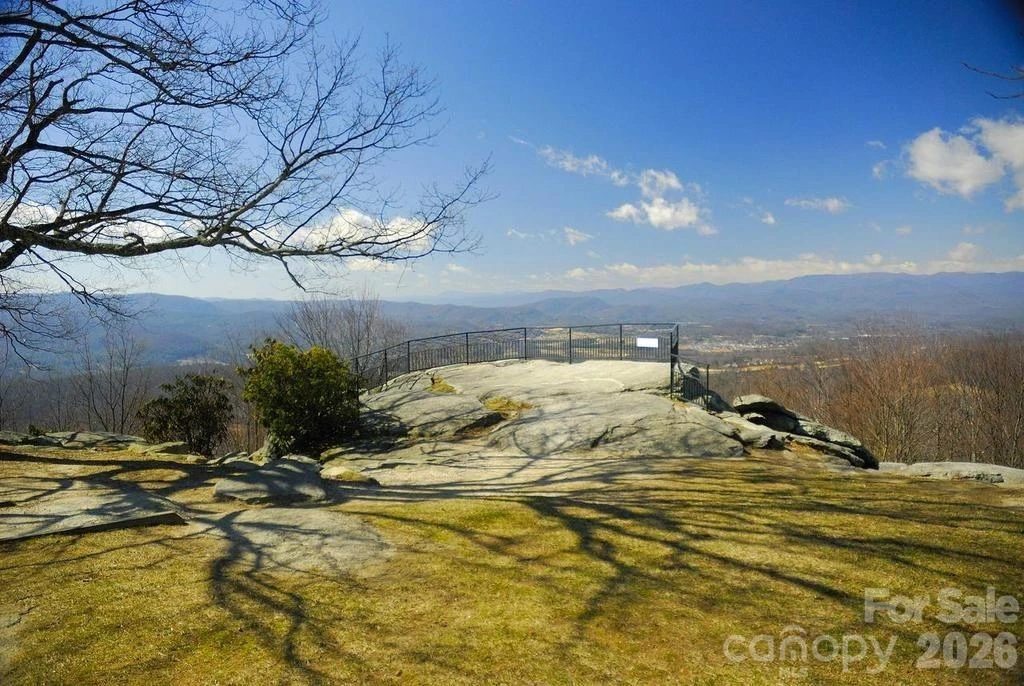 360 Kenmure Drive #4 - Photo 16
