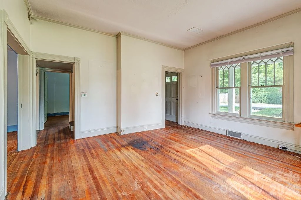648 Lakeshore Drive - Photo 12