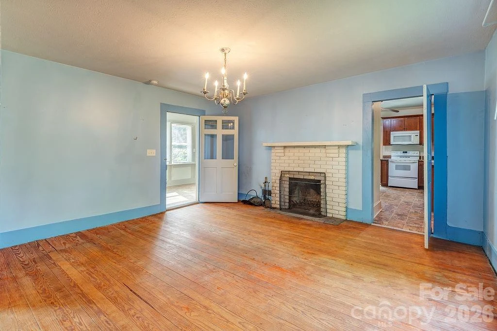 648 Lakeshore Drive - Photo 16