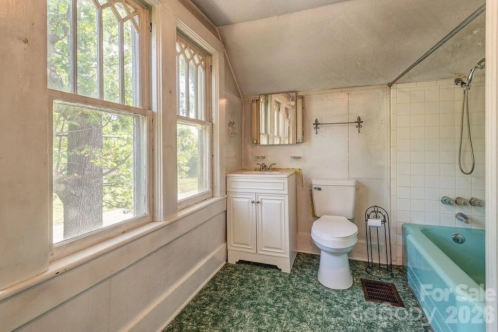 648 Lakeshore Drive - Photo 20