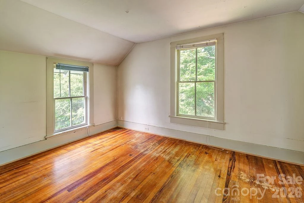 648 Lakeshore Drive - Photo 21
