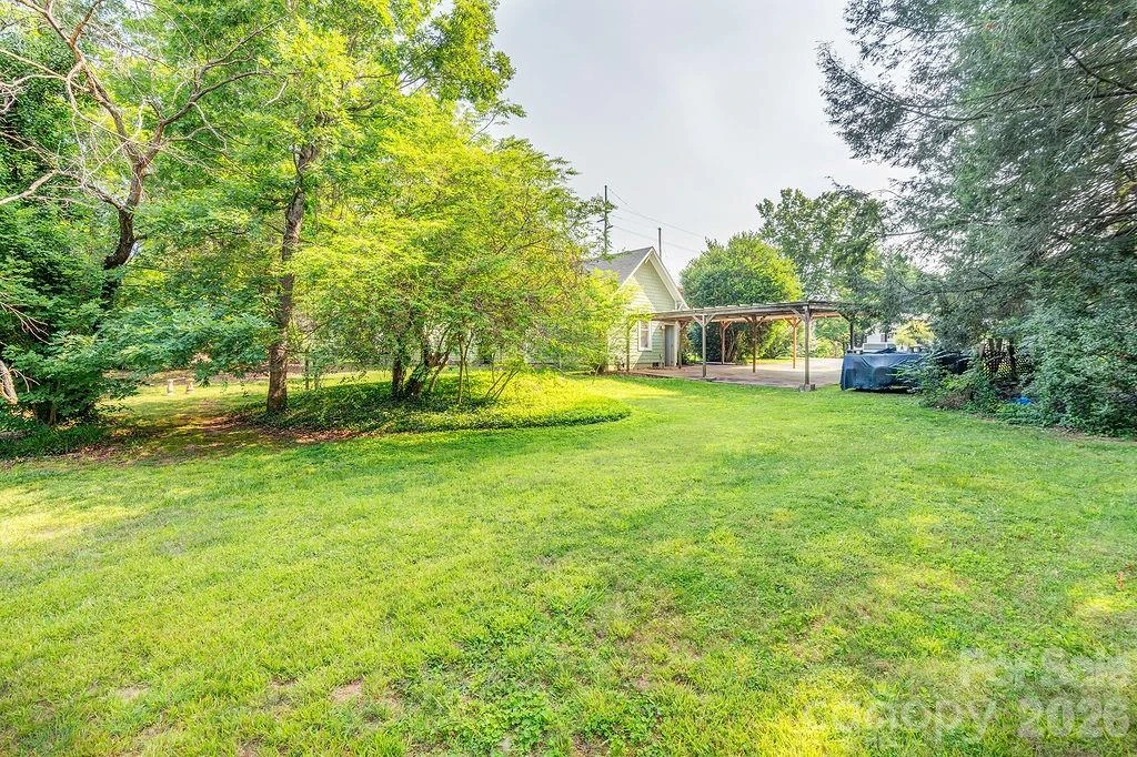 648 Lakeshore Drive - Photo 24