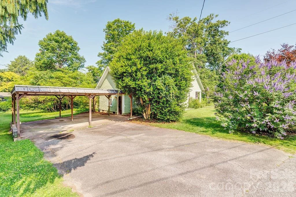 648 Lakeshore Drive - Photo 27