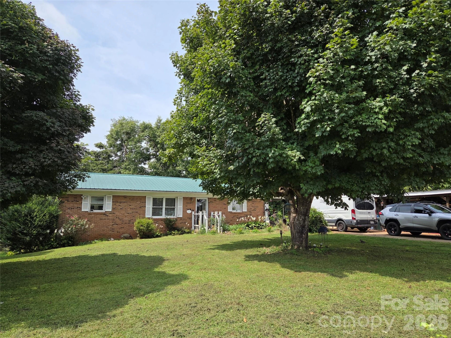 1743 Baber Road - Photo 3