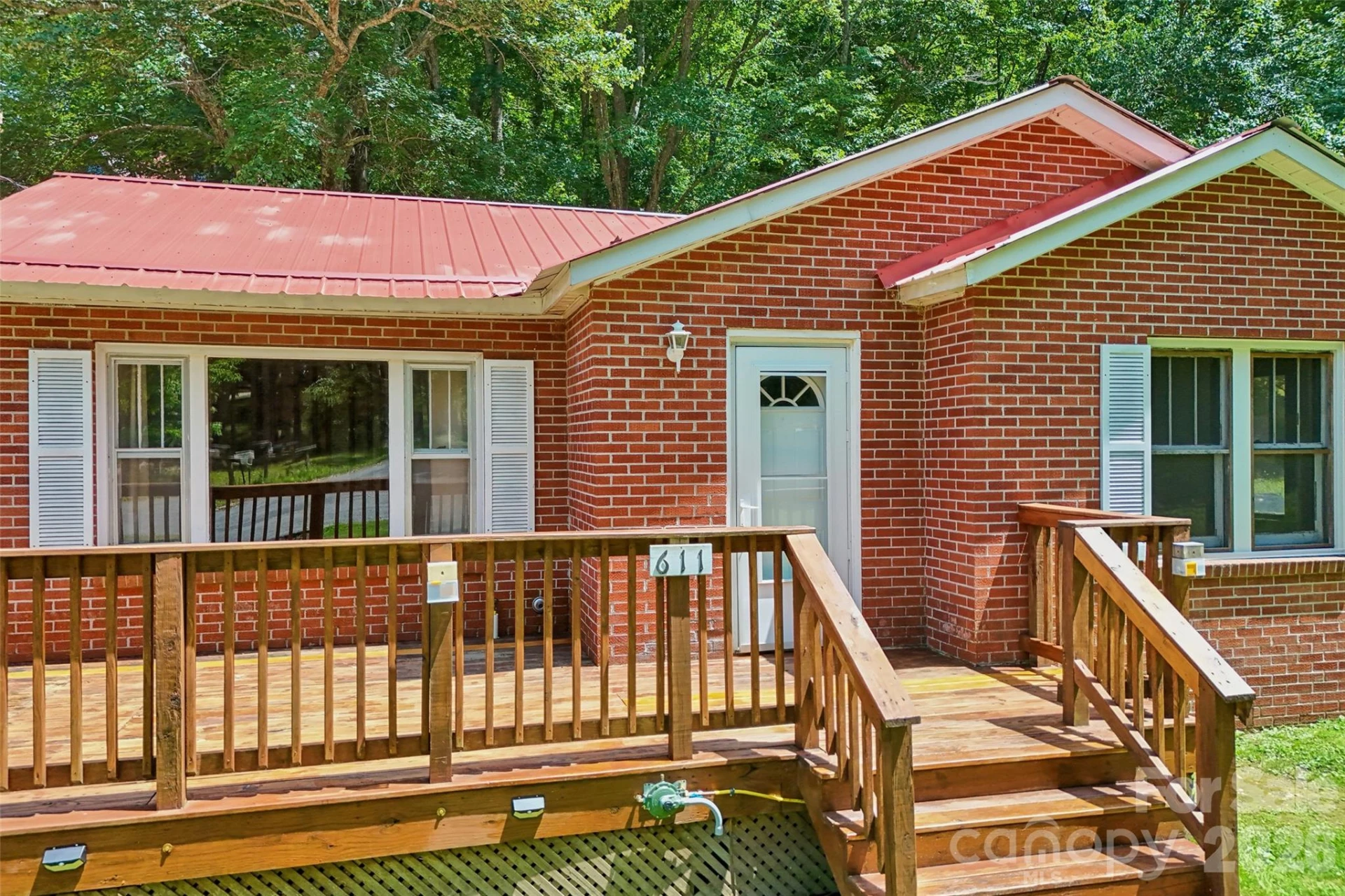 611 Reeves Cove Road - Photo 4
