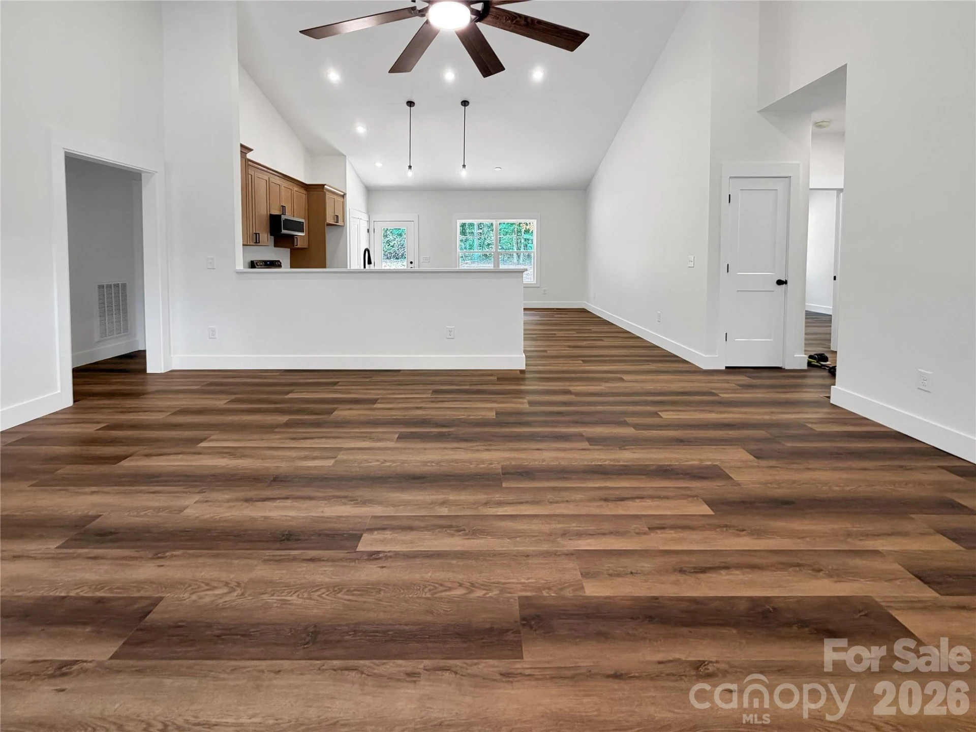 321 Whispering Pines Circle - Photo 5