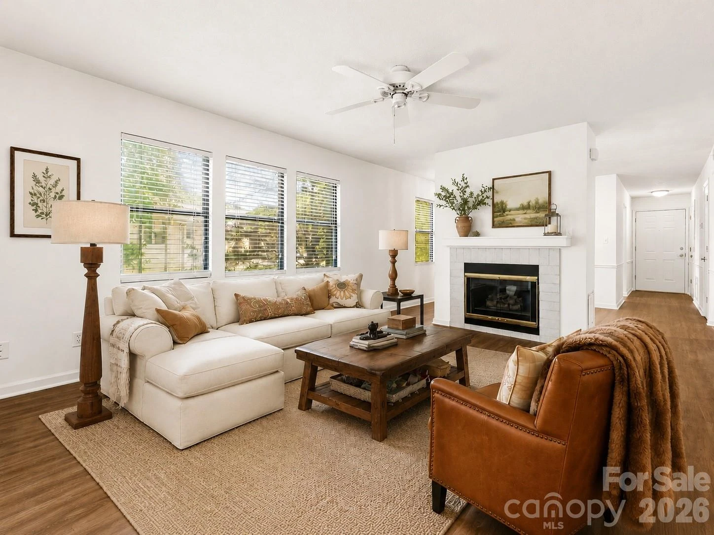 106 Abbey Circle - Photo 3