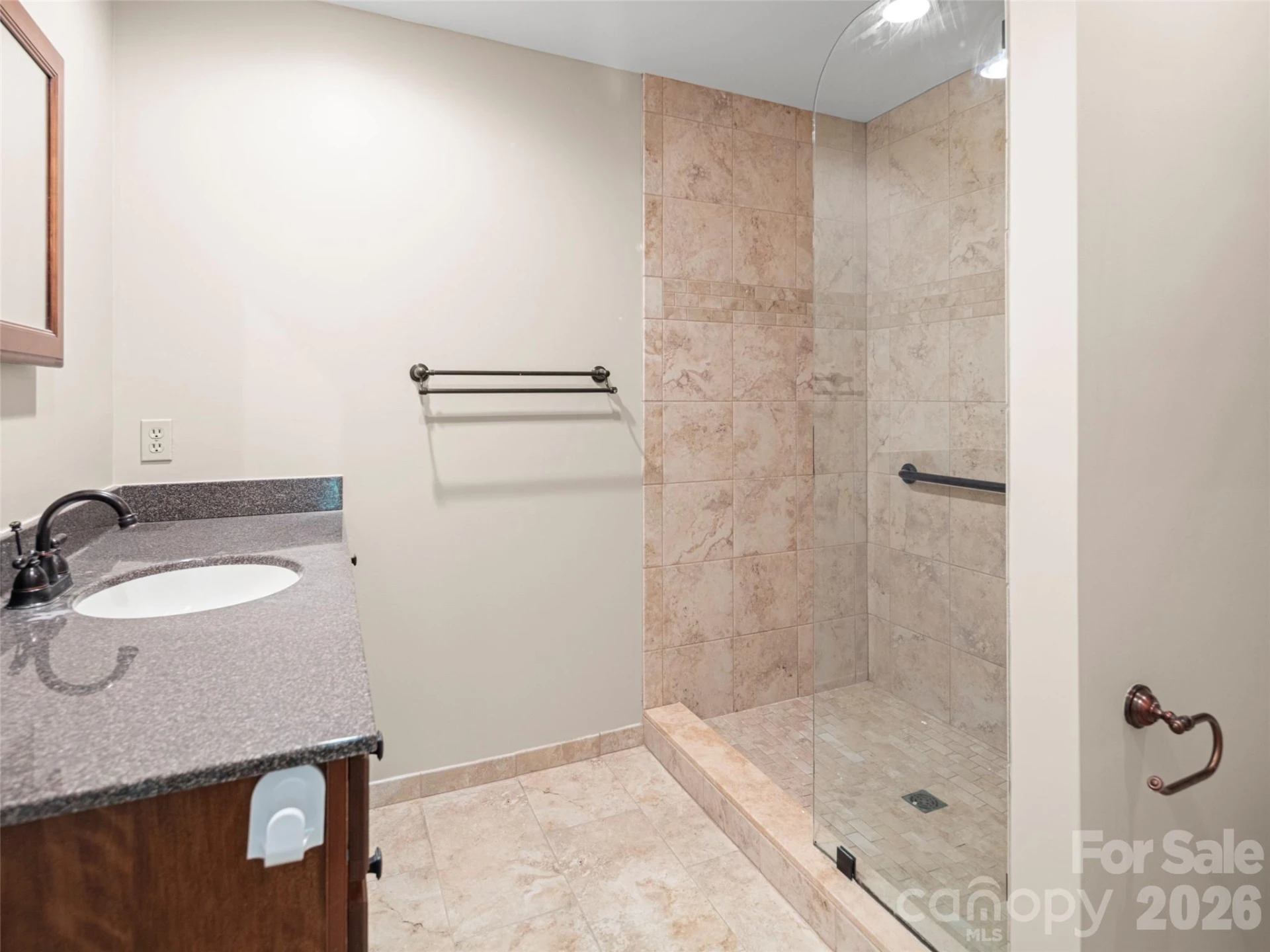 1301 Hyde Park Drive - Photo 15