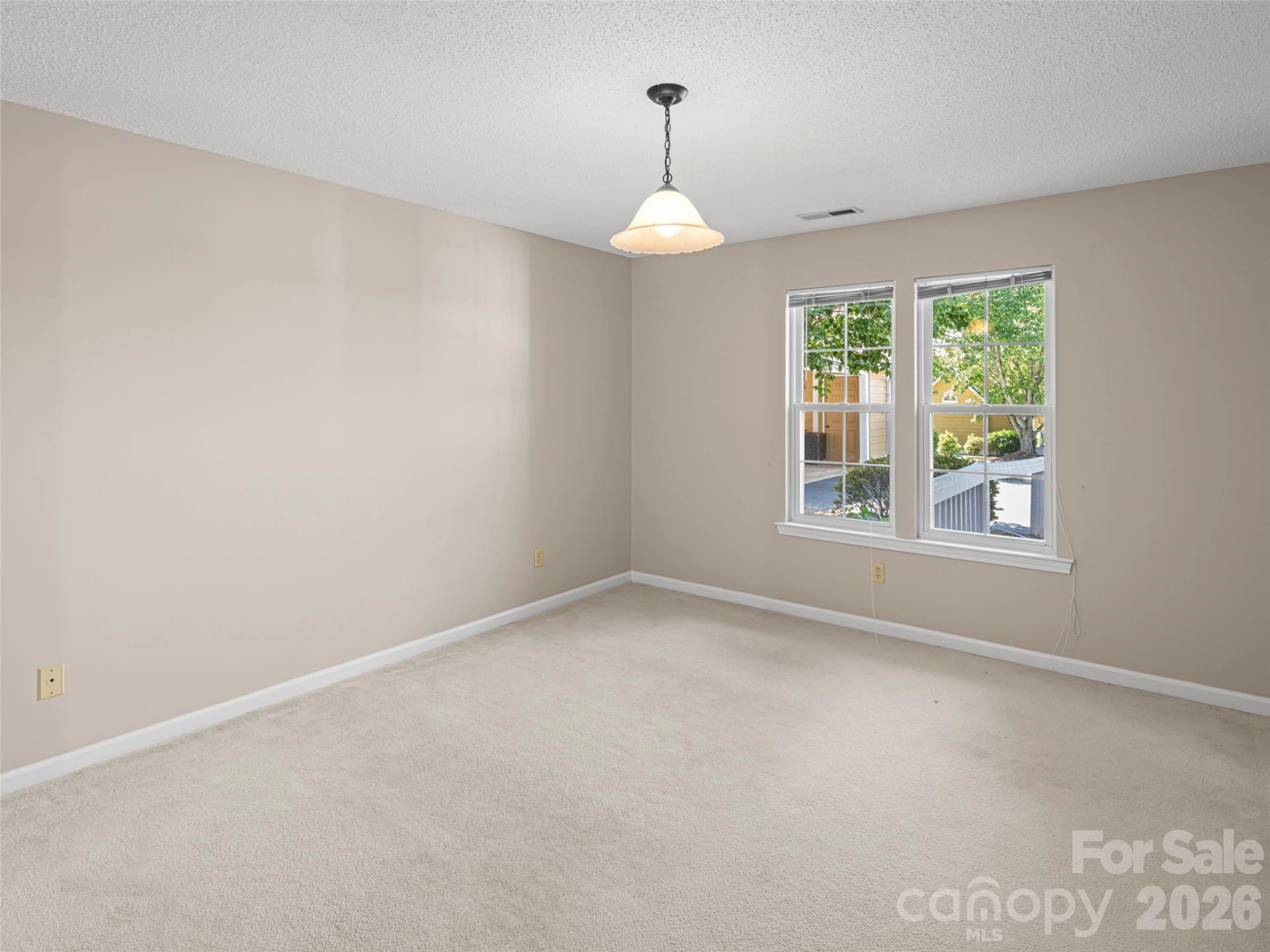 1301 Hyde Park Drive - Photo 16