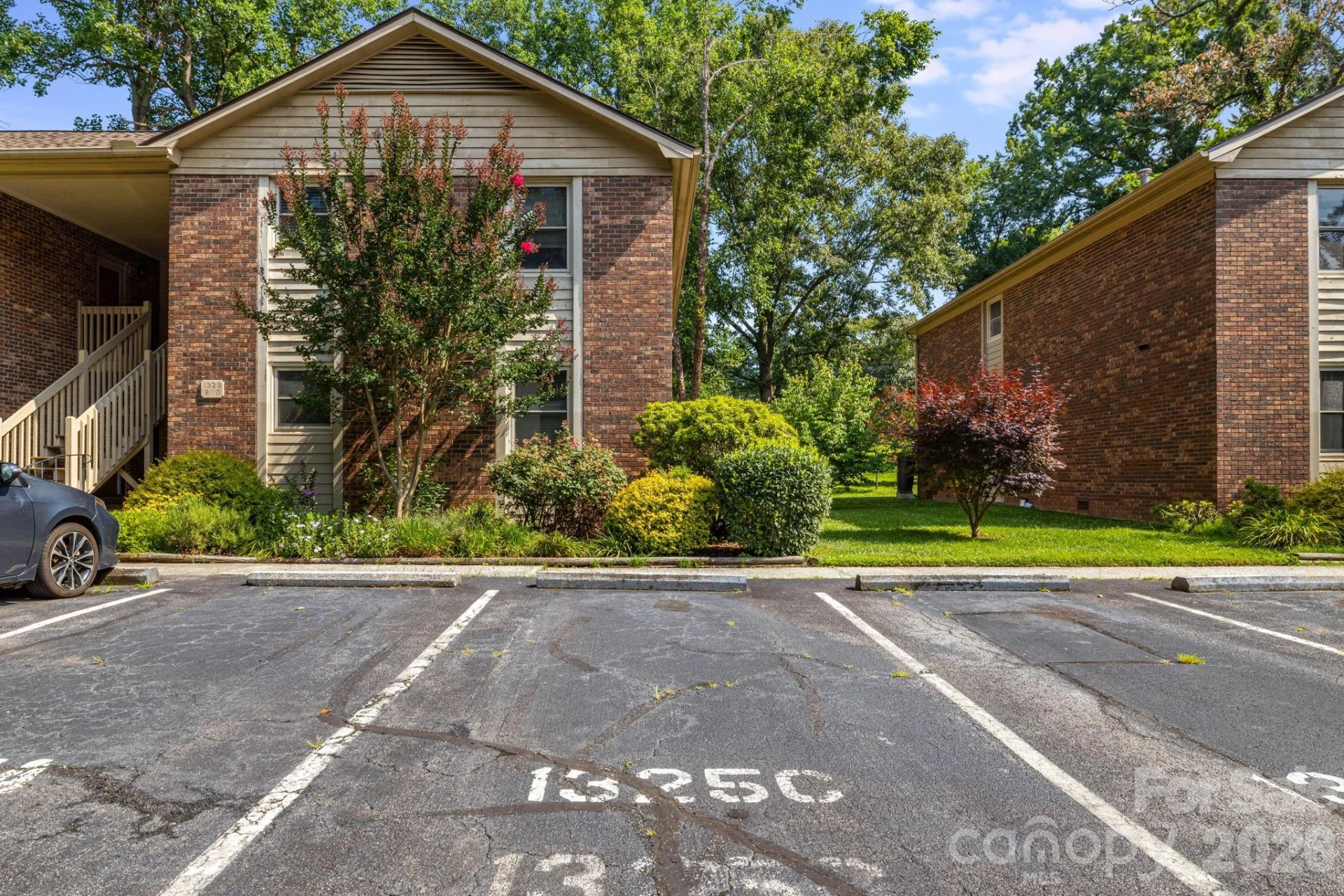 1325 4th Avenue W #C - Photo 32