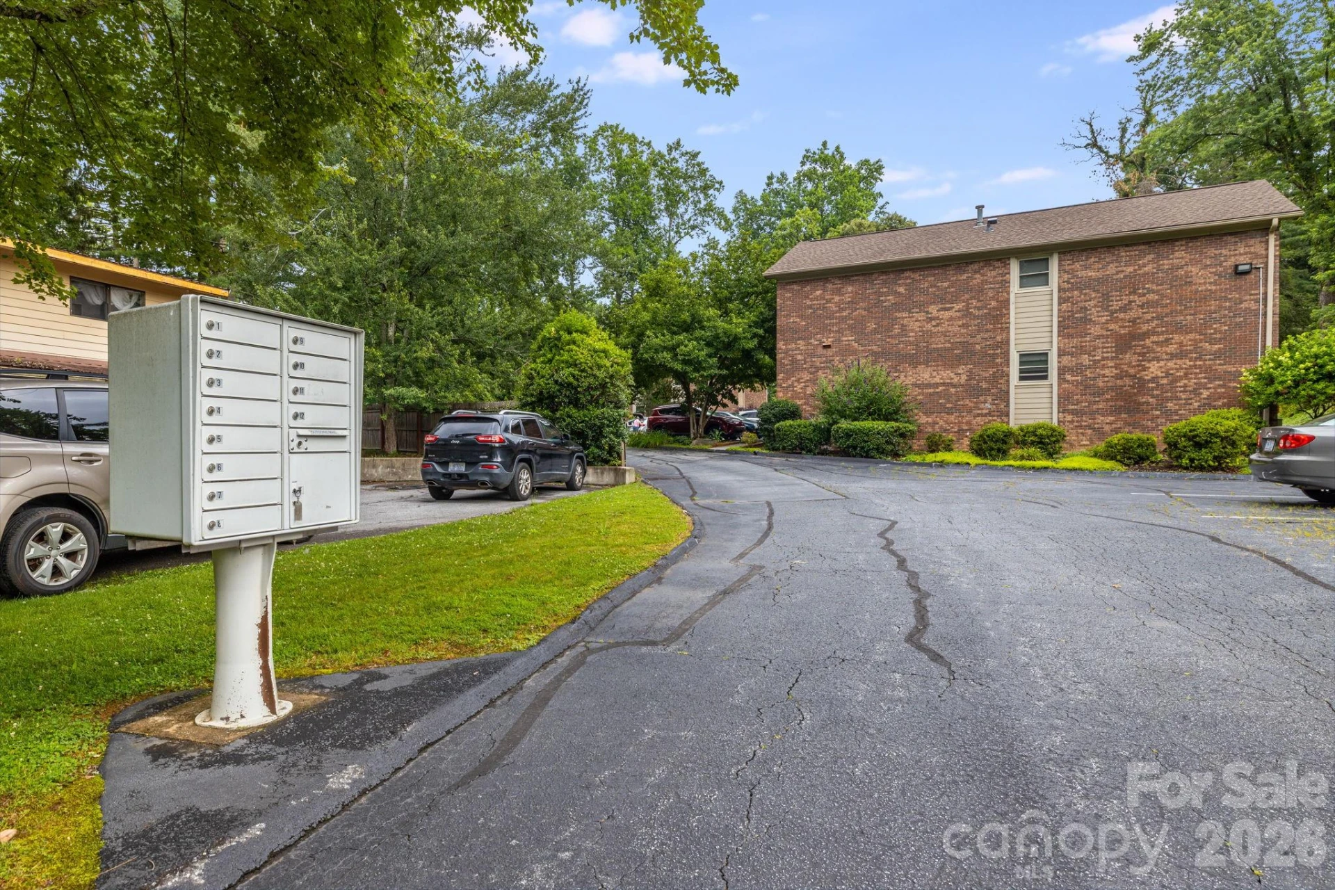 1325 4th Avenue W #C - Photo 33