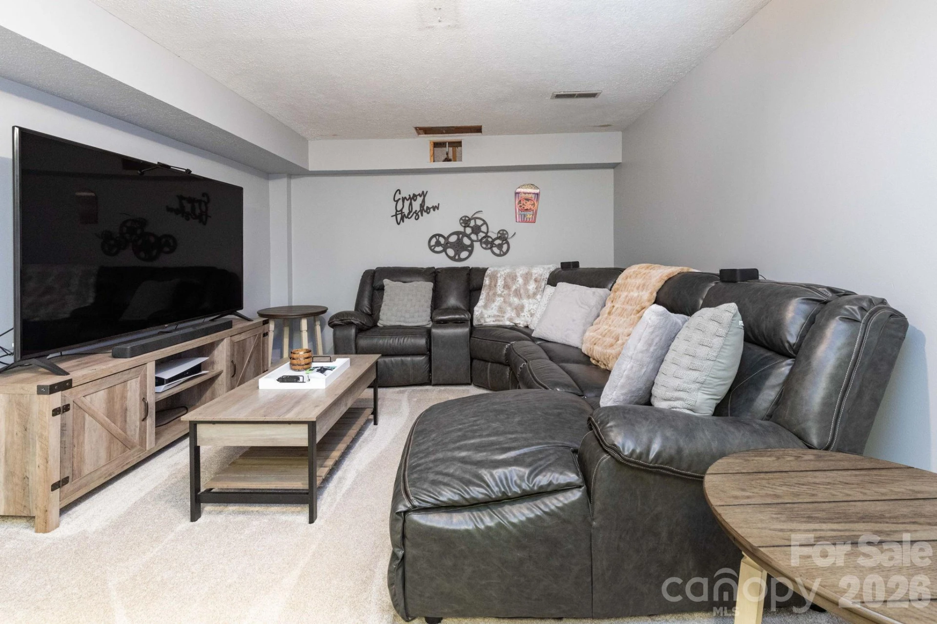 936 Toxaway Drive - Photo 18