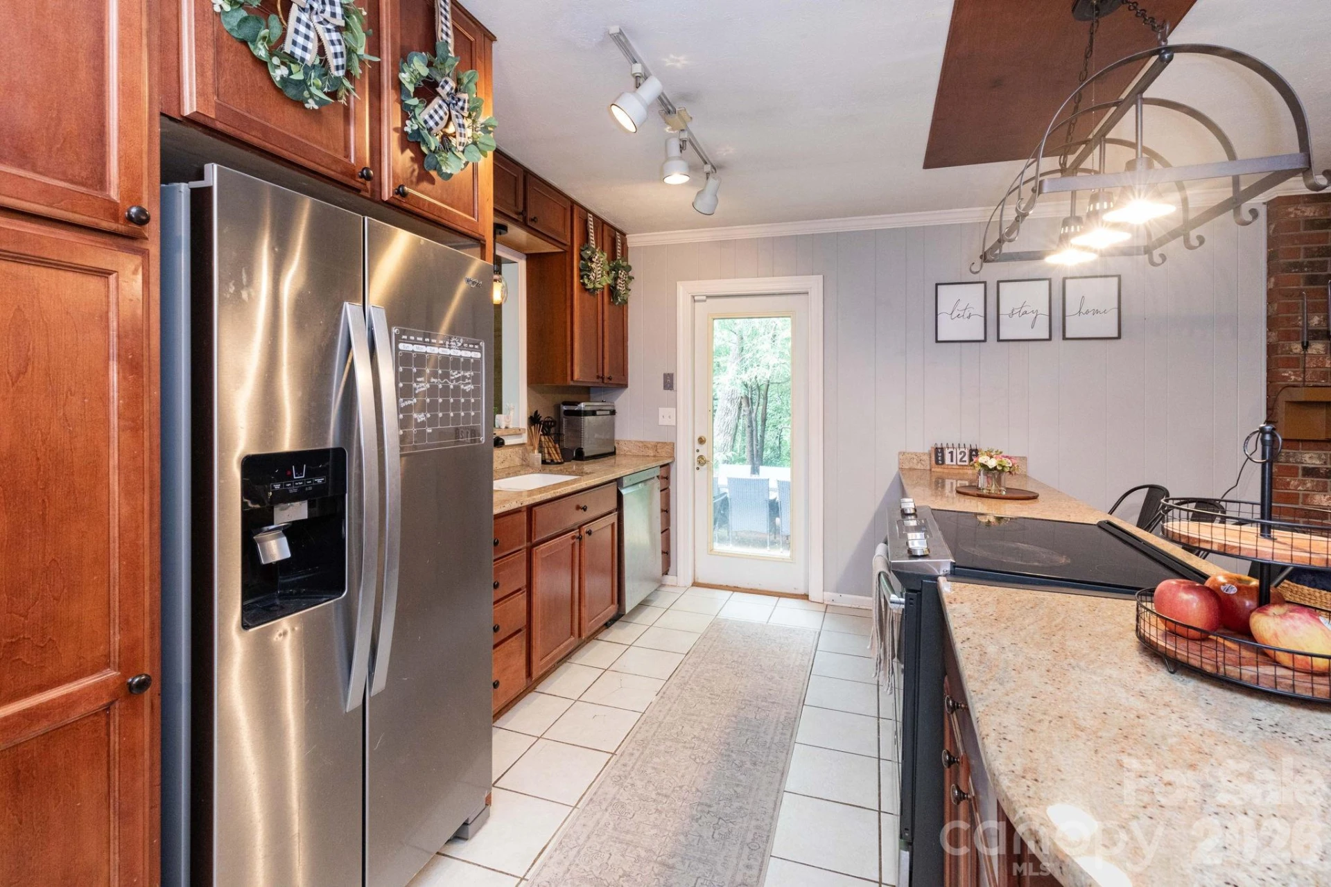 936 Toxaway Drive - Photo 6