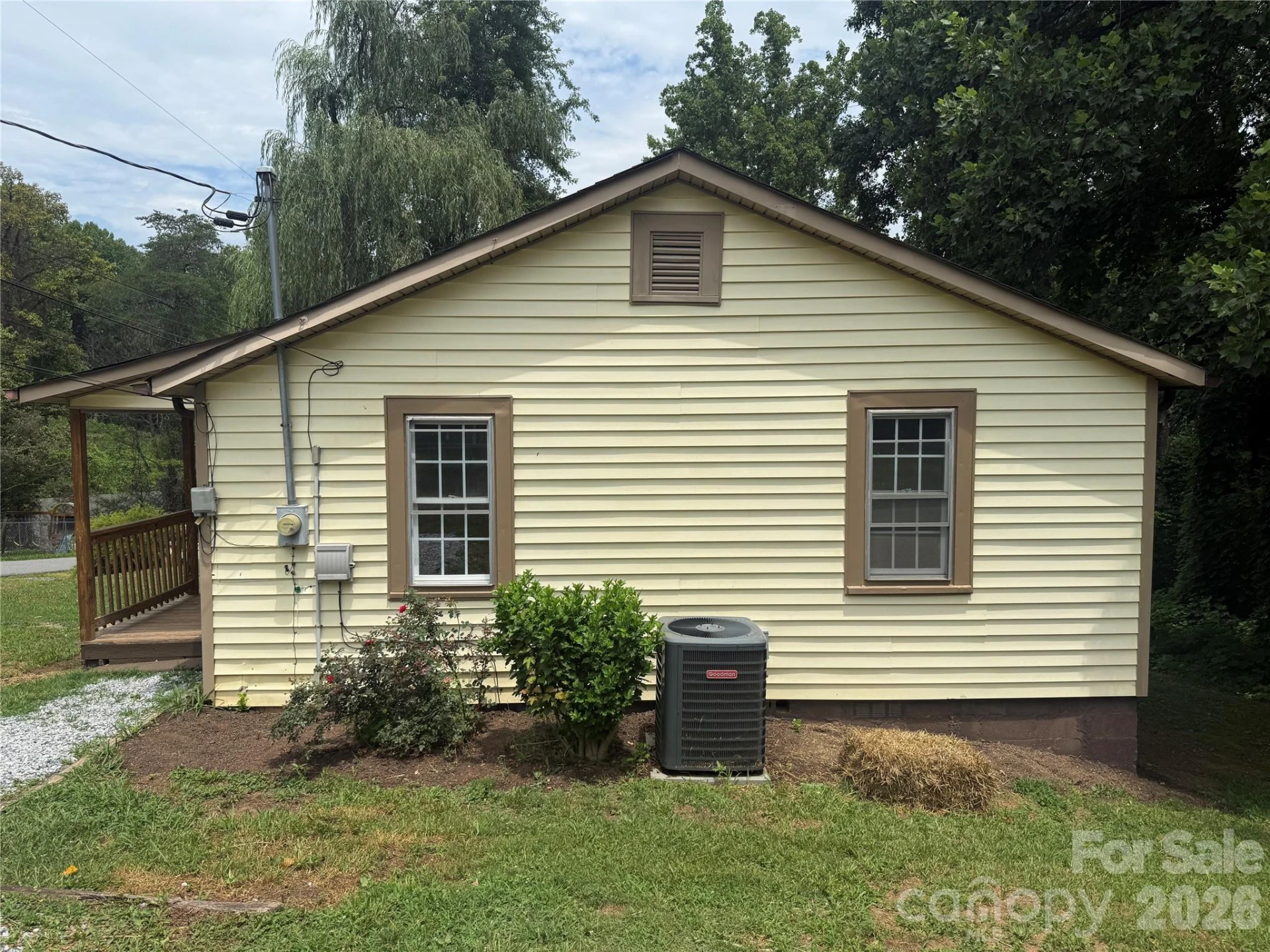 276 Kathy Street - Photo 20