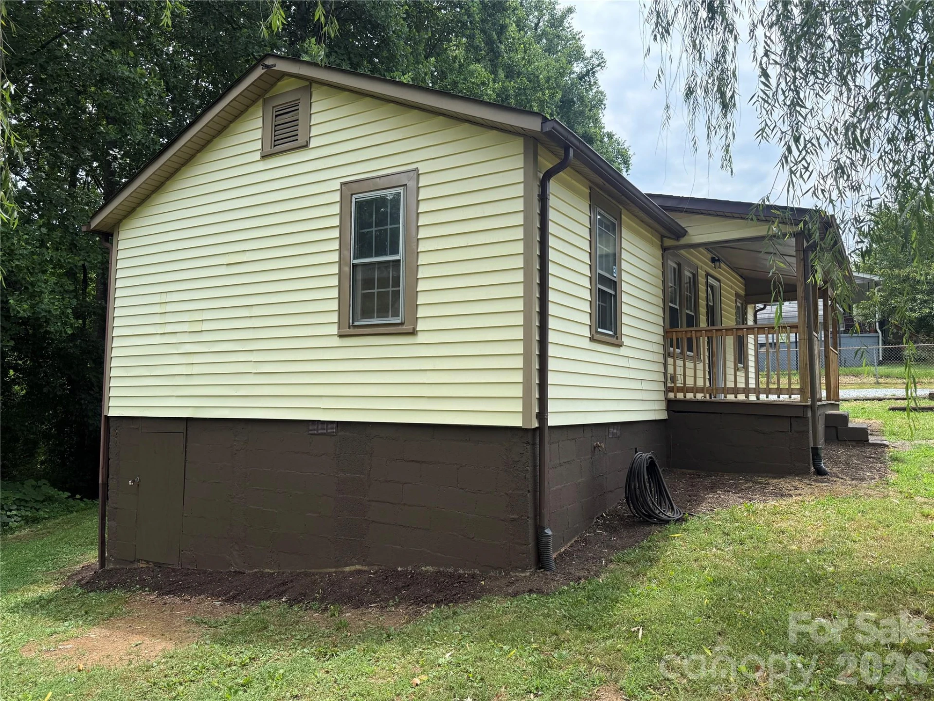 276 Kathy Street - Photo 22
