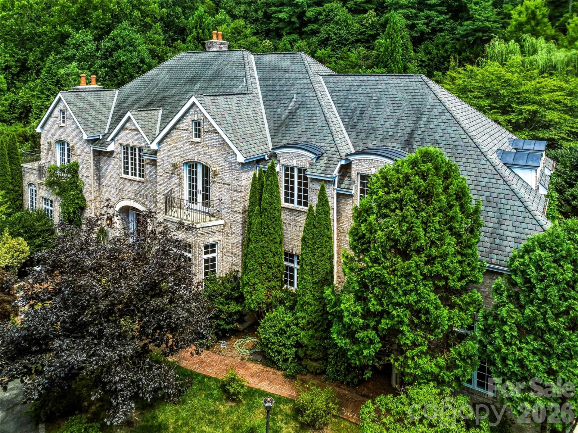 150 Rainbow View Drive
