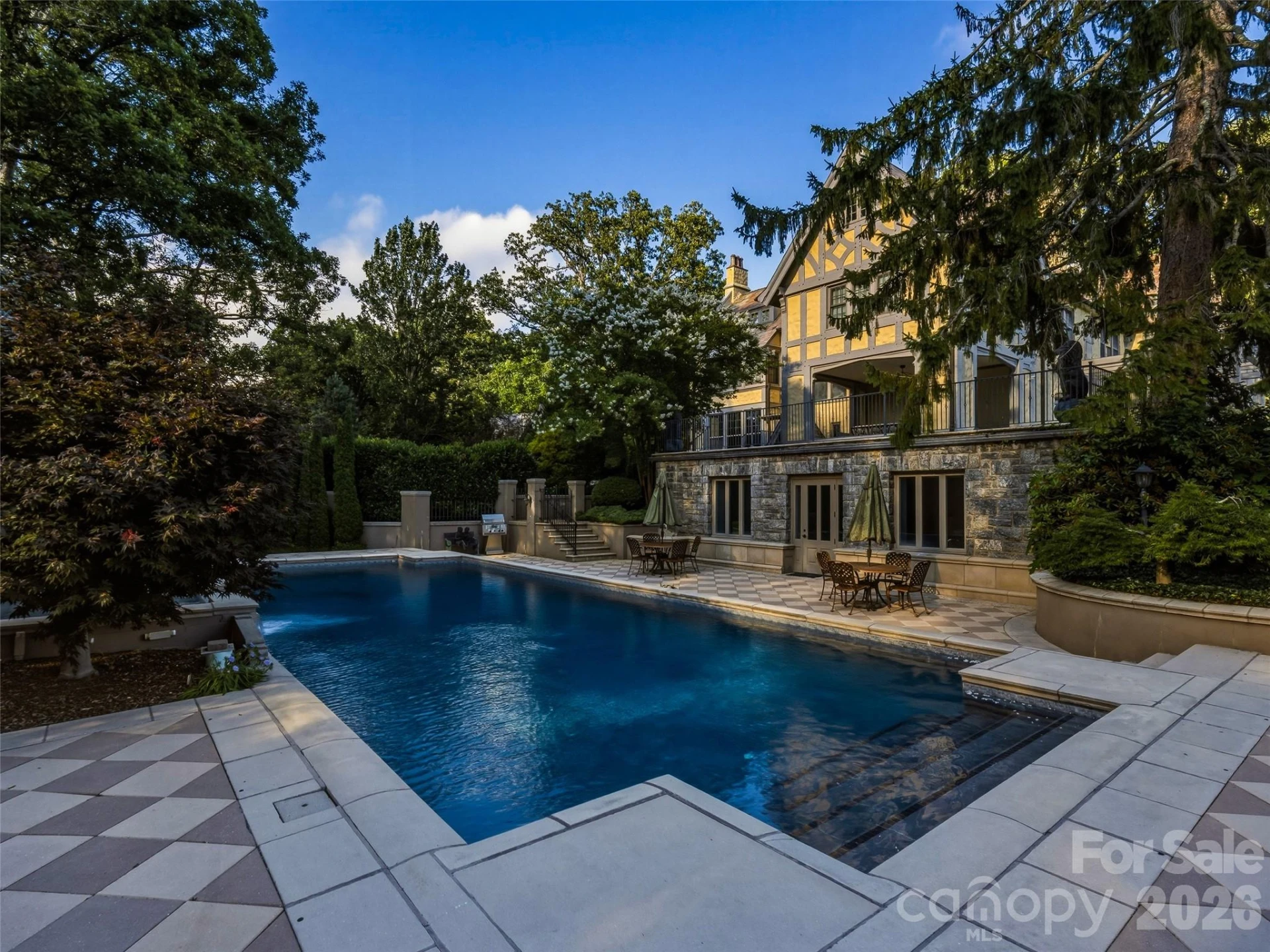 7 Stuyvesant Road - Photo 16