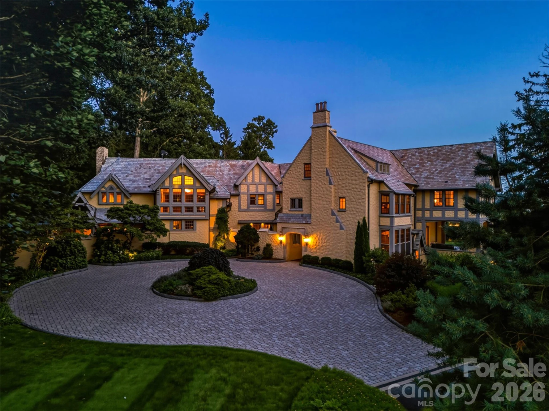 7 Stuyvesant Road - Photo 8