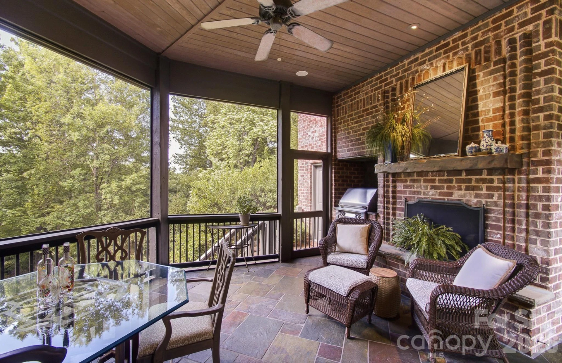 1333 Solomon Circle - Photo 9