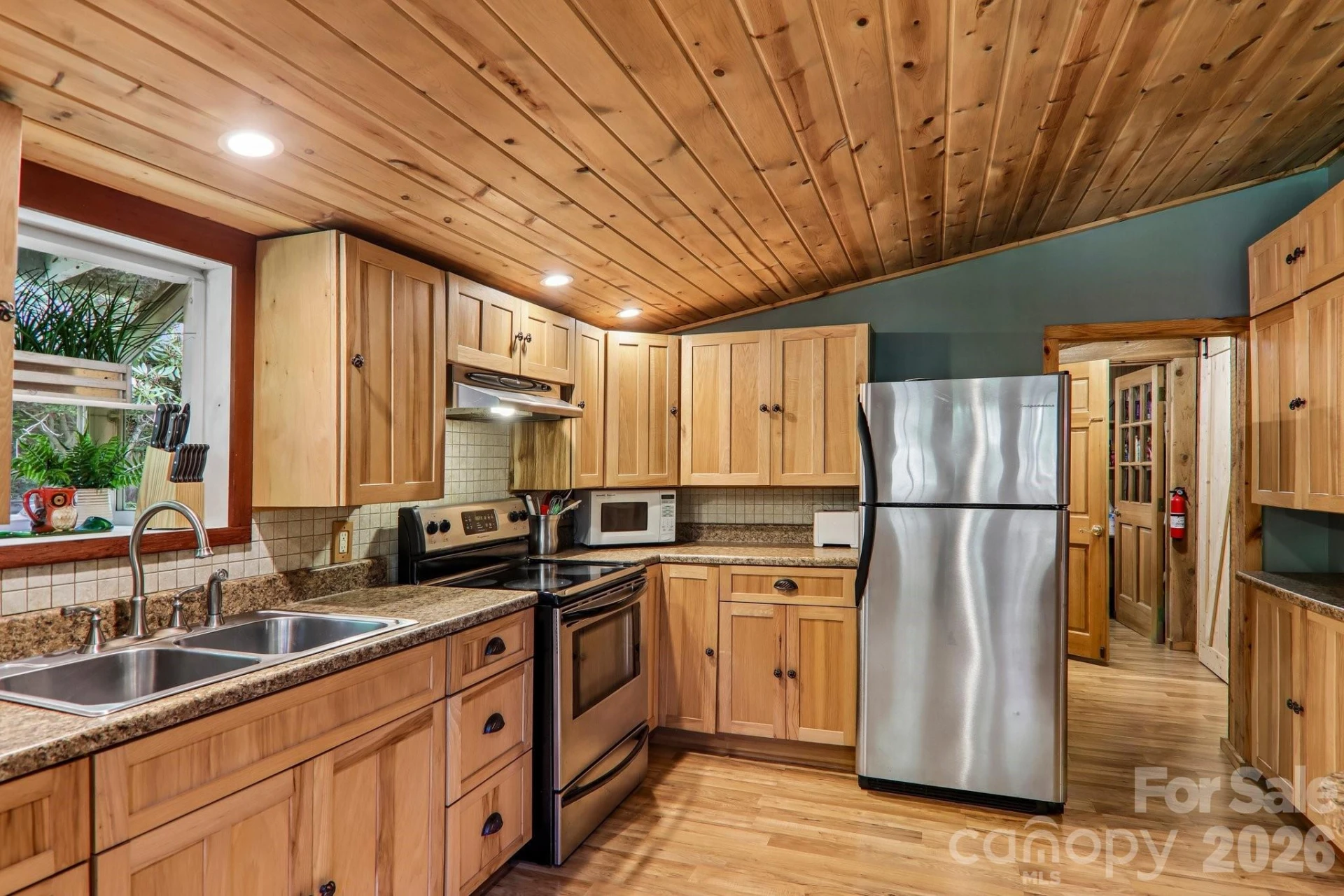251 Village Lane - Photo 18