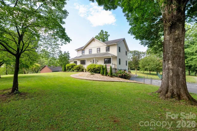 10 Old Turnpike Road, Mills River, NC, 28759