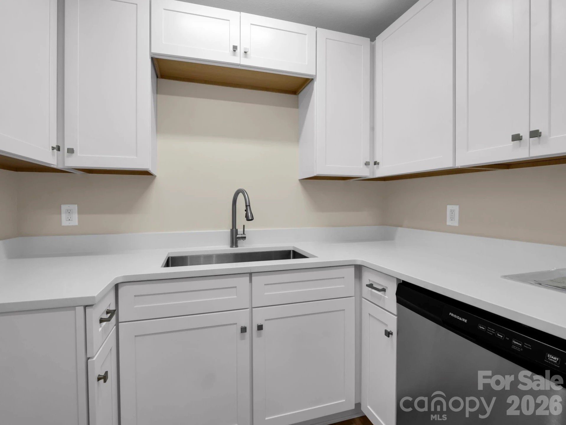 520 Courtwood Lane #4 - Photo 12