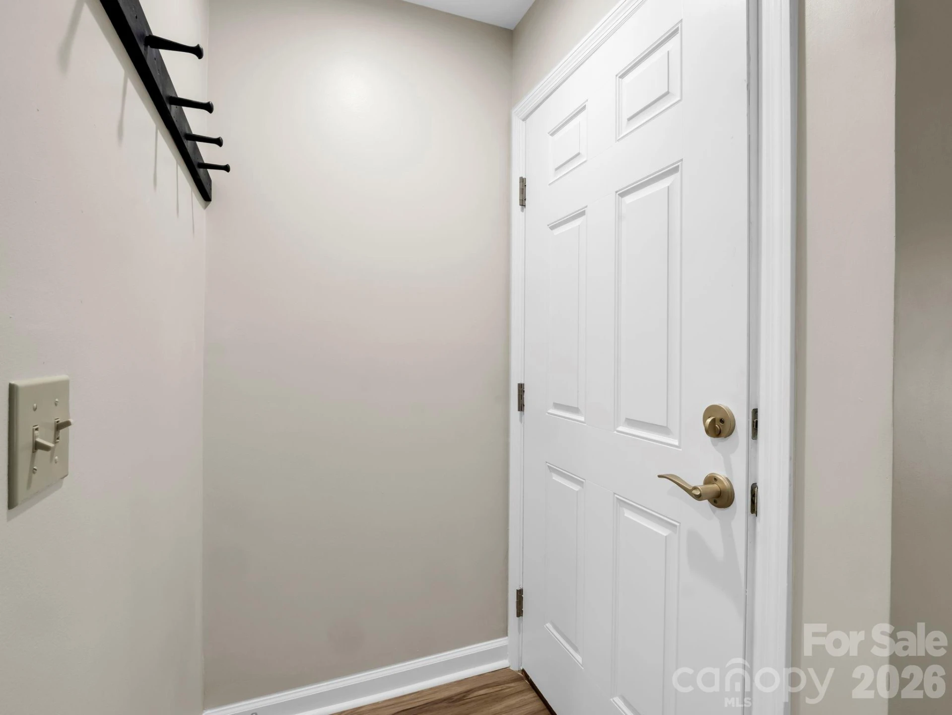 520 Courtwood Lane #4 - Photo 7