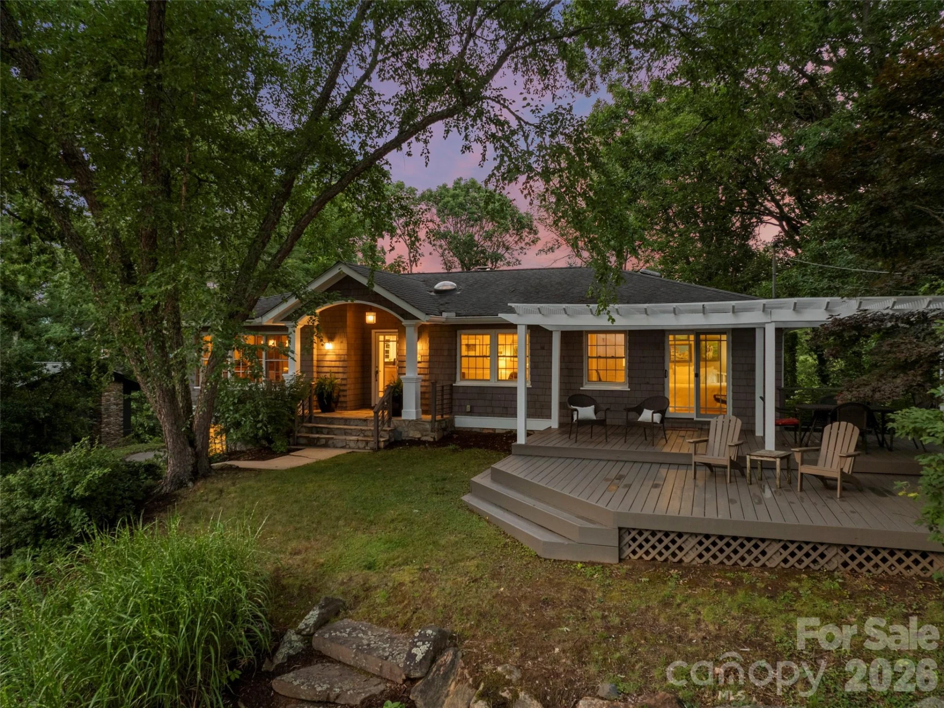 528 N Griffing Boulevard - Photo 2