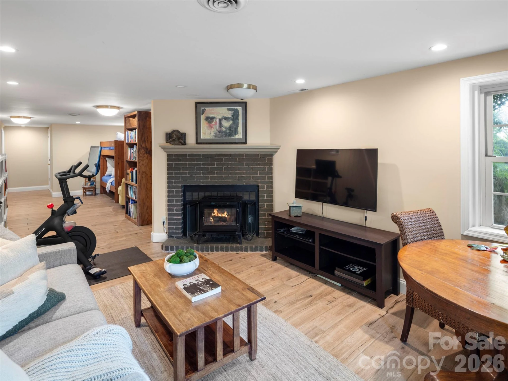528 N Griffing Boulevard - Photo 33