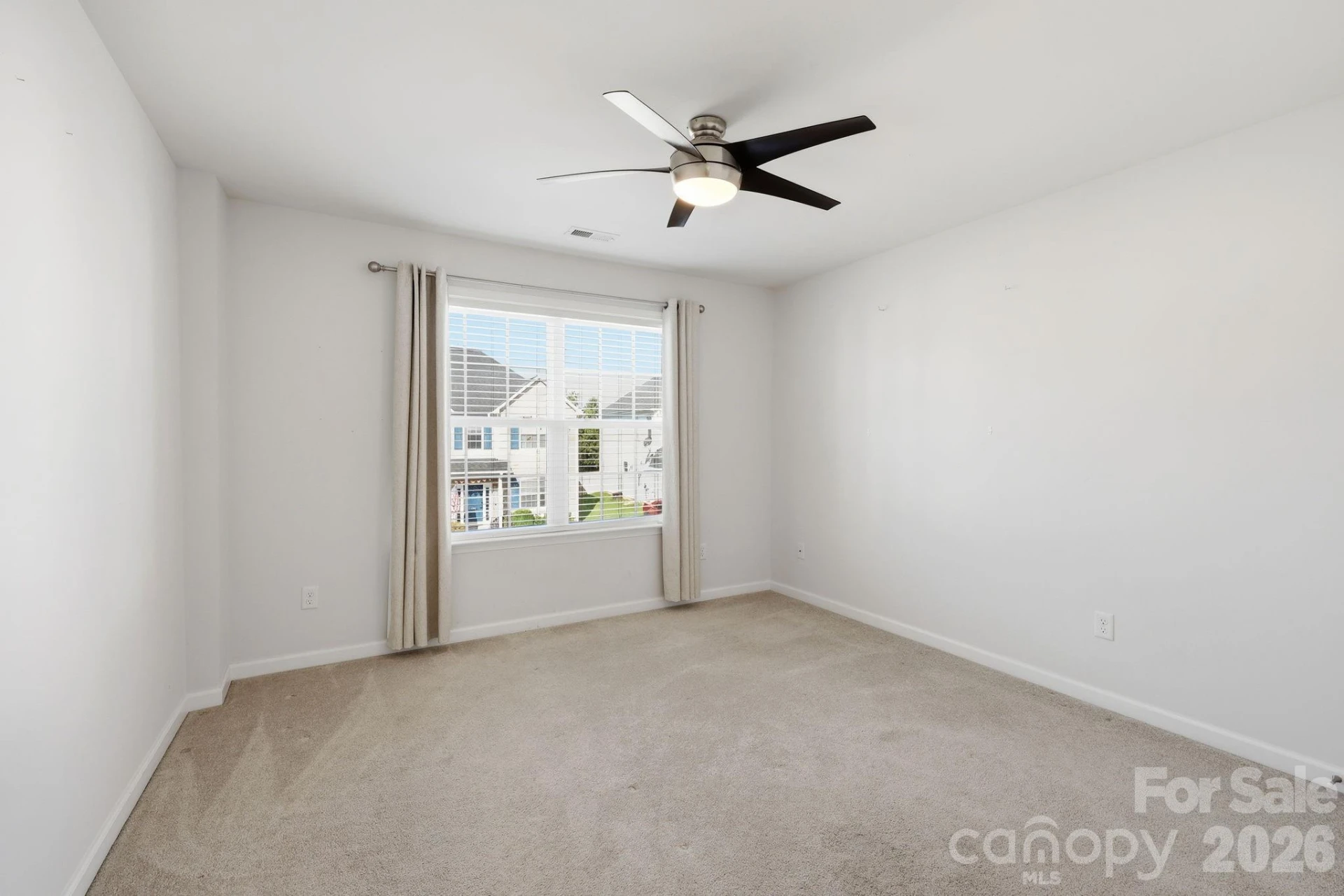197 Roanoke Road - Photo 33