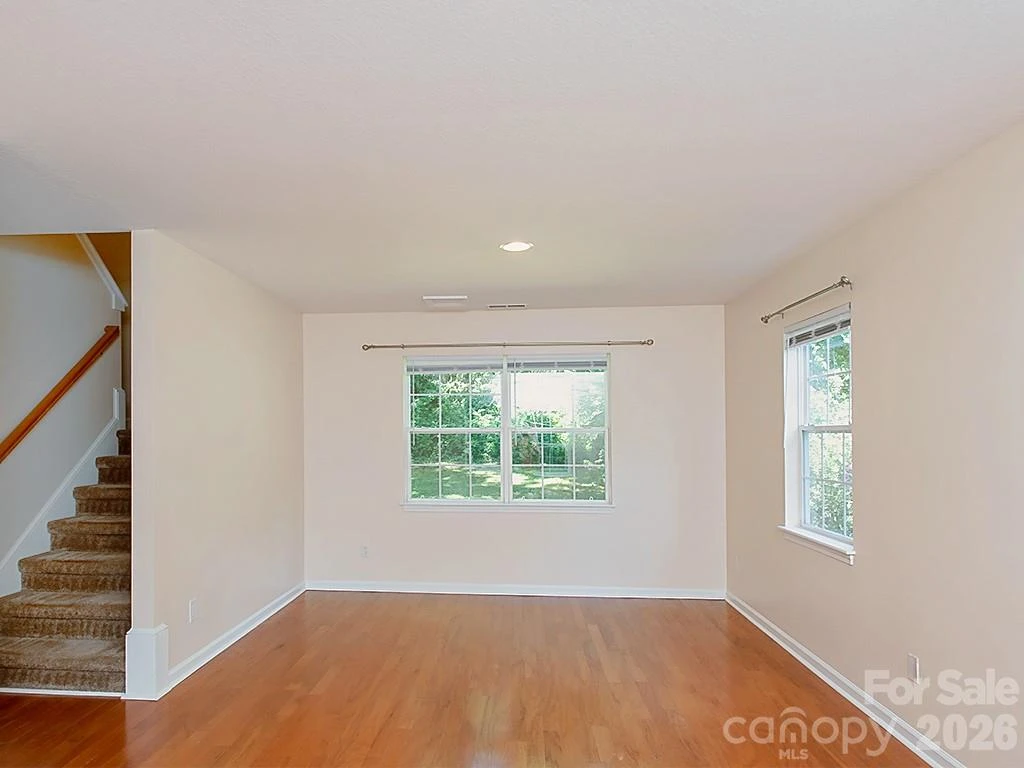 17 Pinecrest Drive - Photo 4