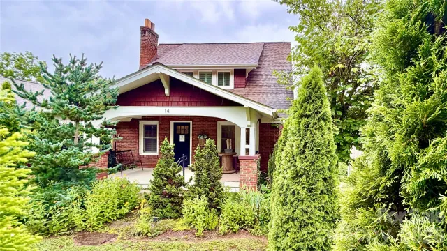 14 Laurel Loop