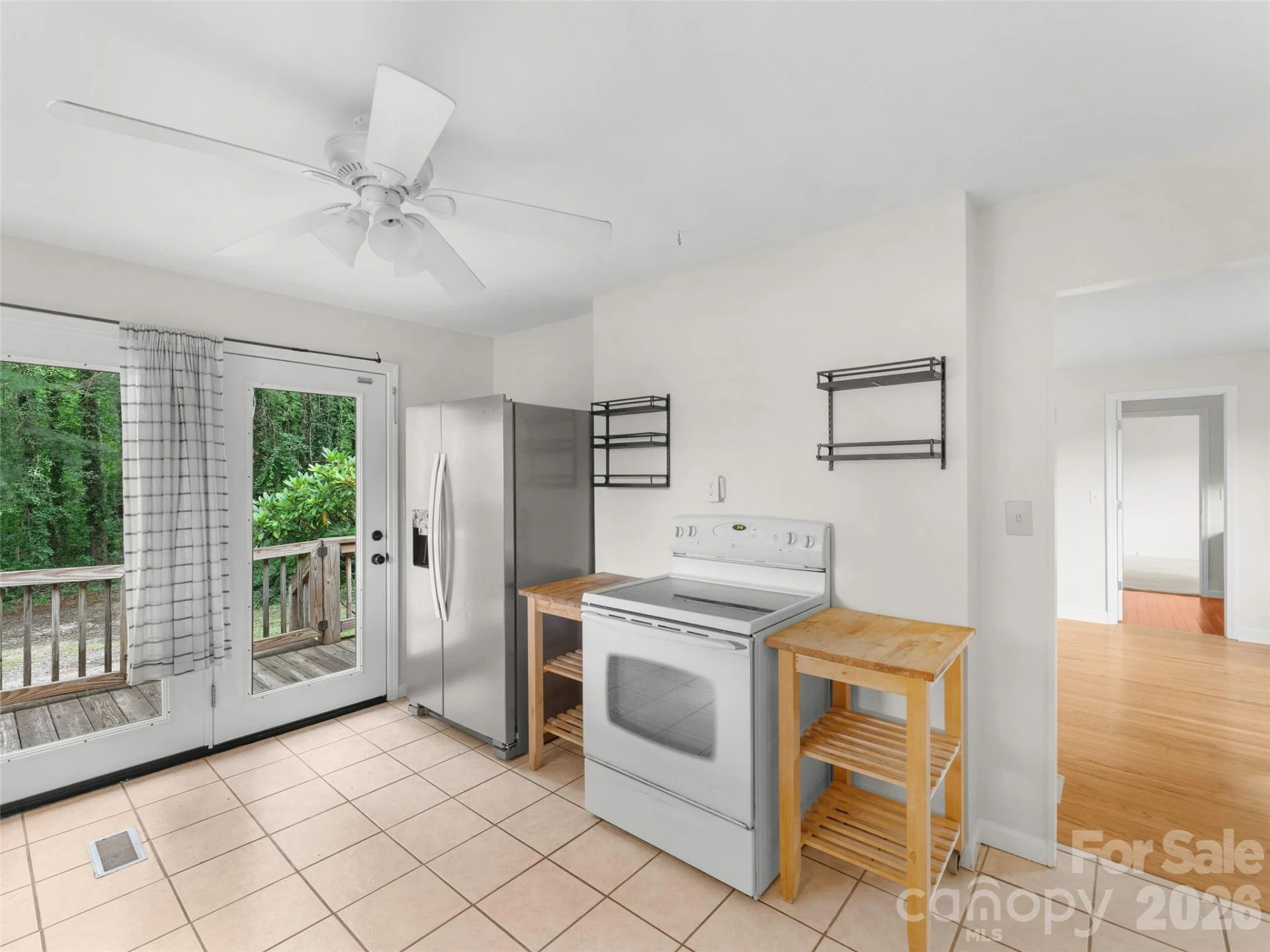 1705 Willow Road - Photo 14
