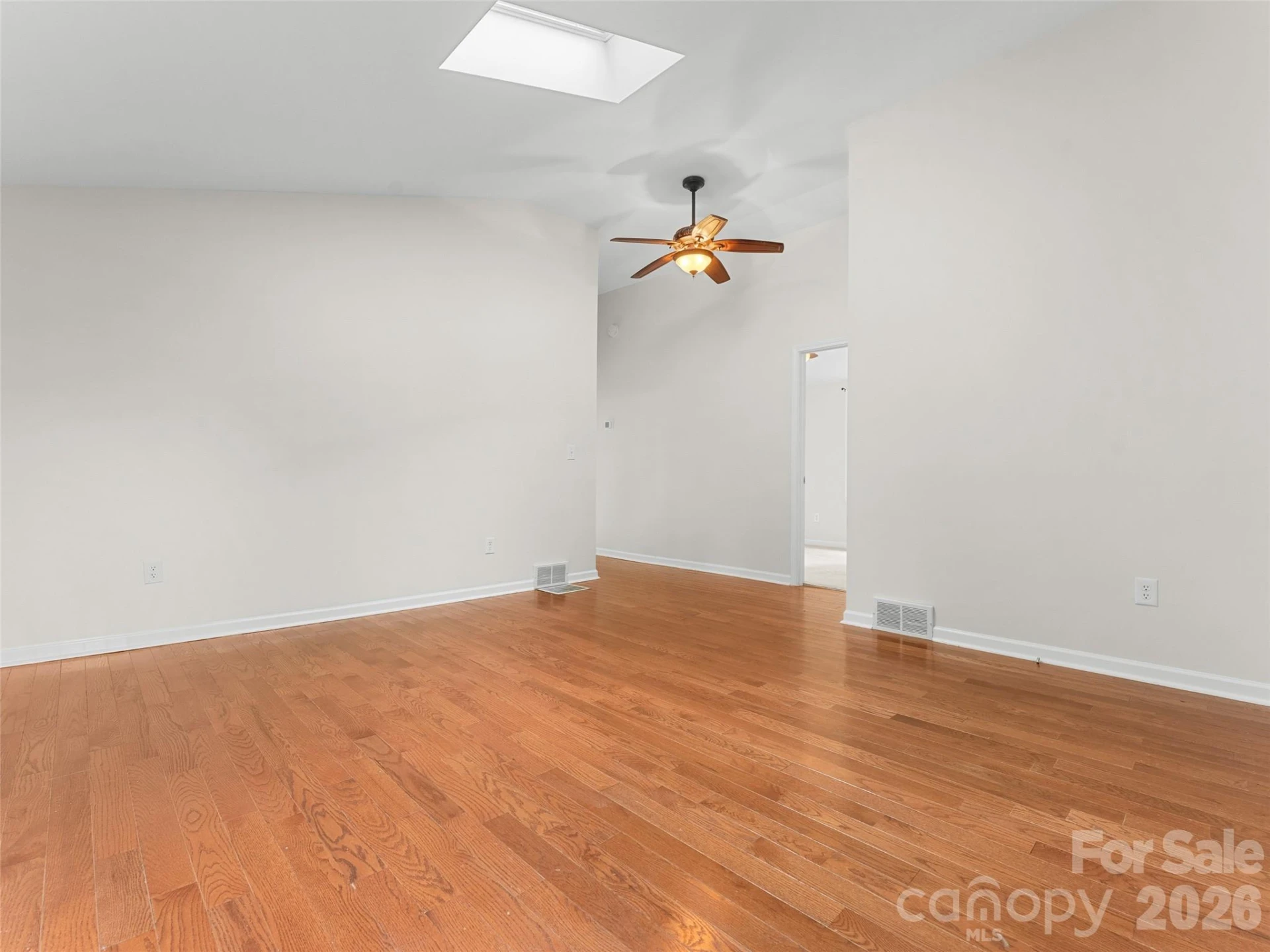 1705 Willow Road - Photo 5