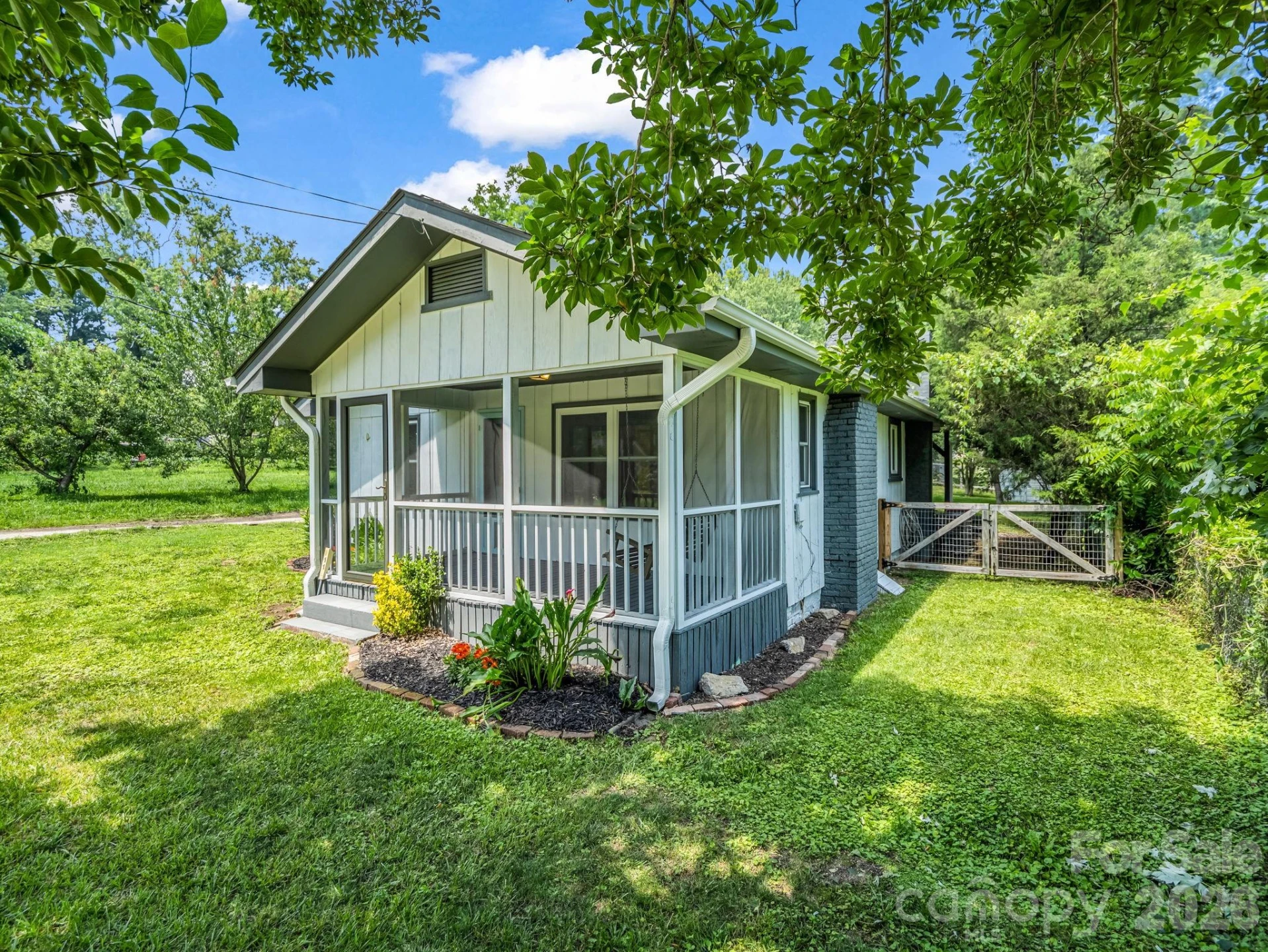 112 Resort Street #6
