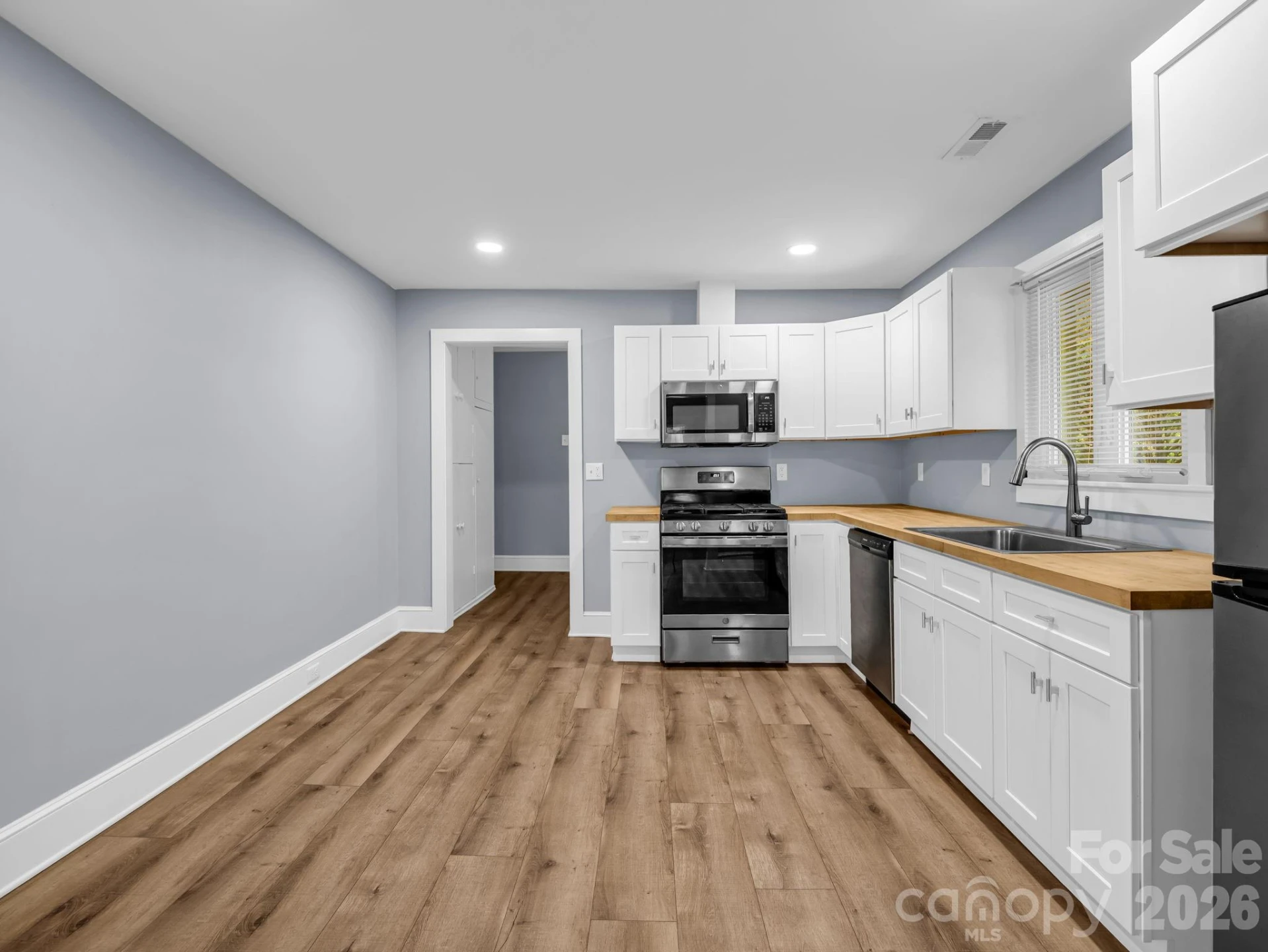 112 Resort Street #6 - Photo 16