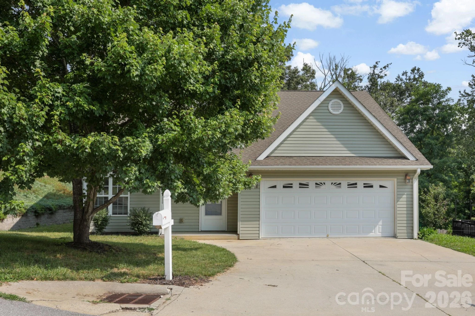50 Ridgeland Lane - Photo 3