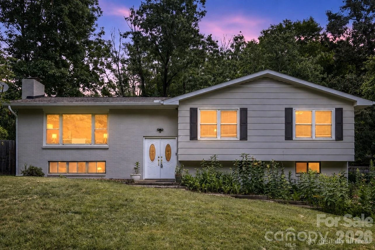 17 Rhododendron Place