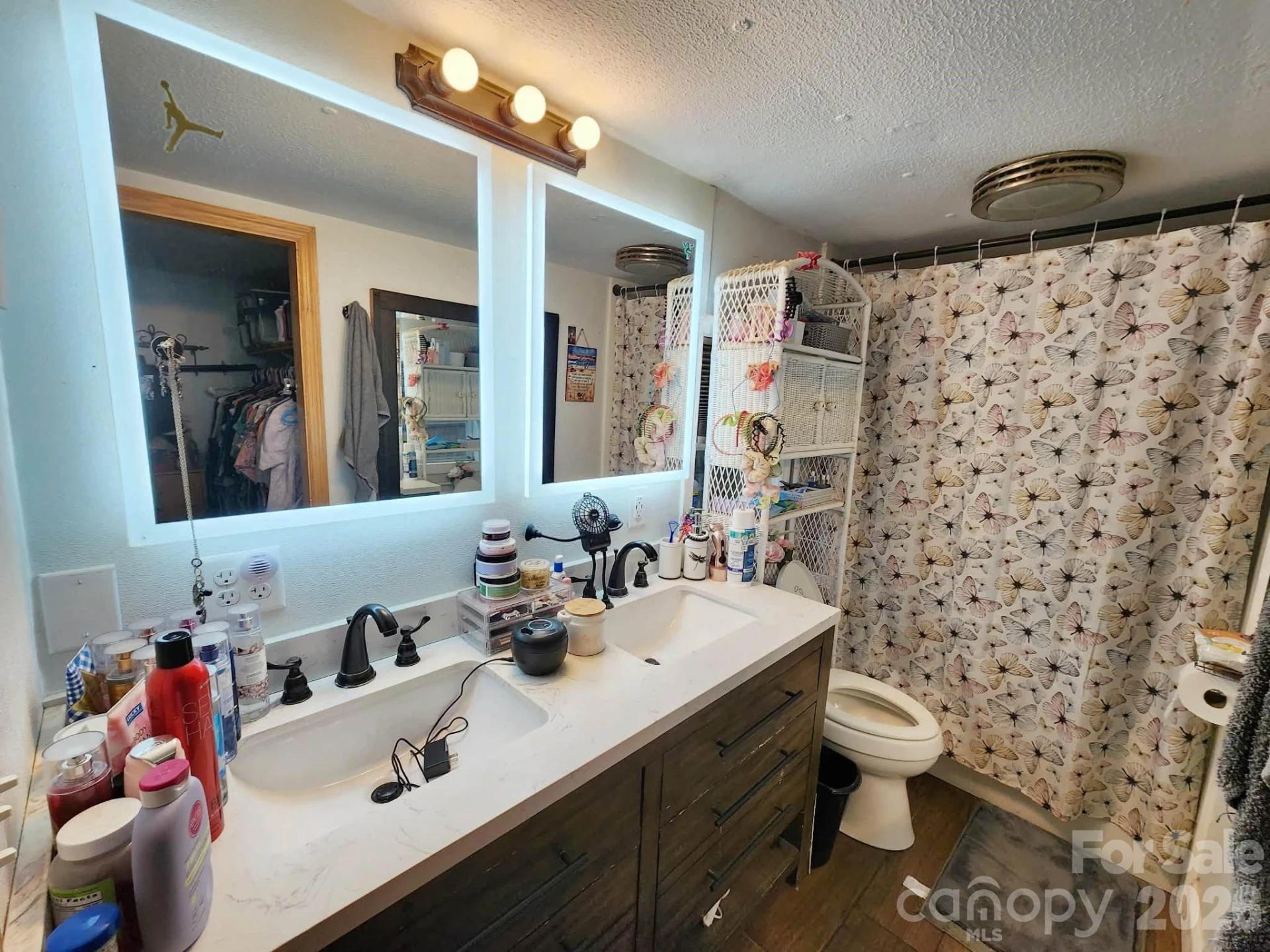 345 Hyatt Street - Photo 9