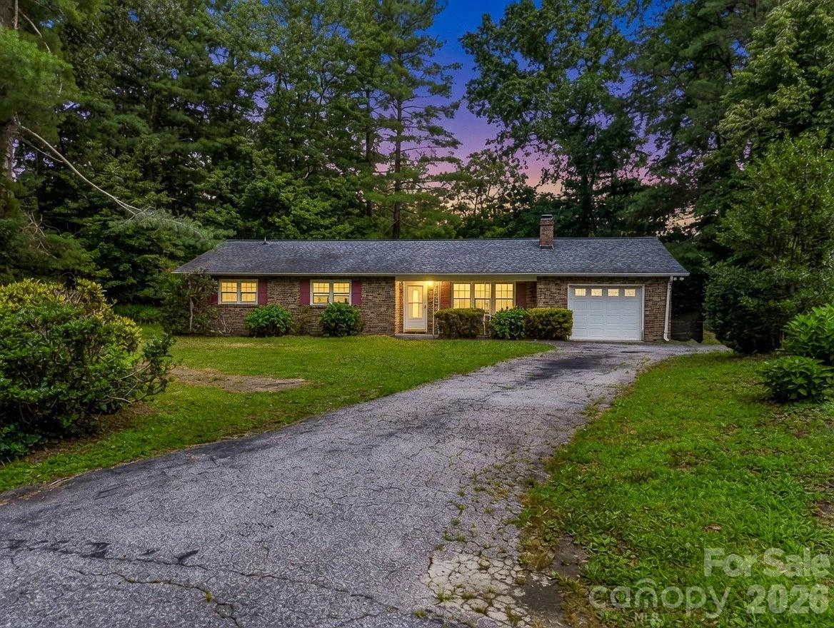 926 Toxaway Court - Photo 21