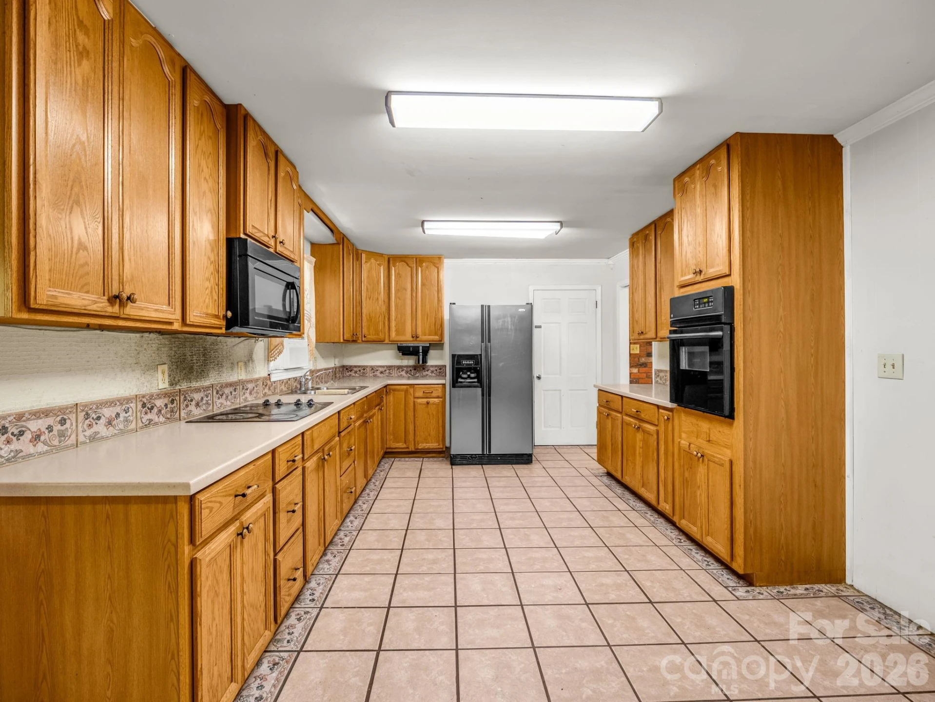 926 Toxaway Court - Photo 6