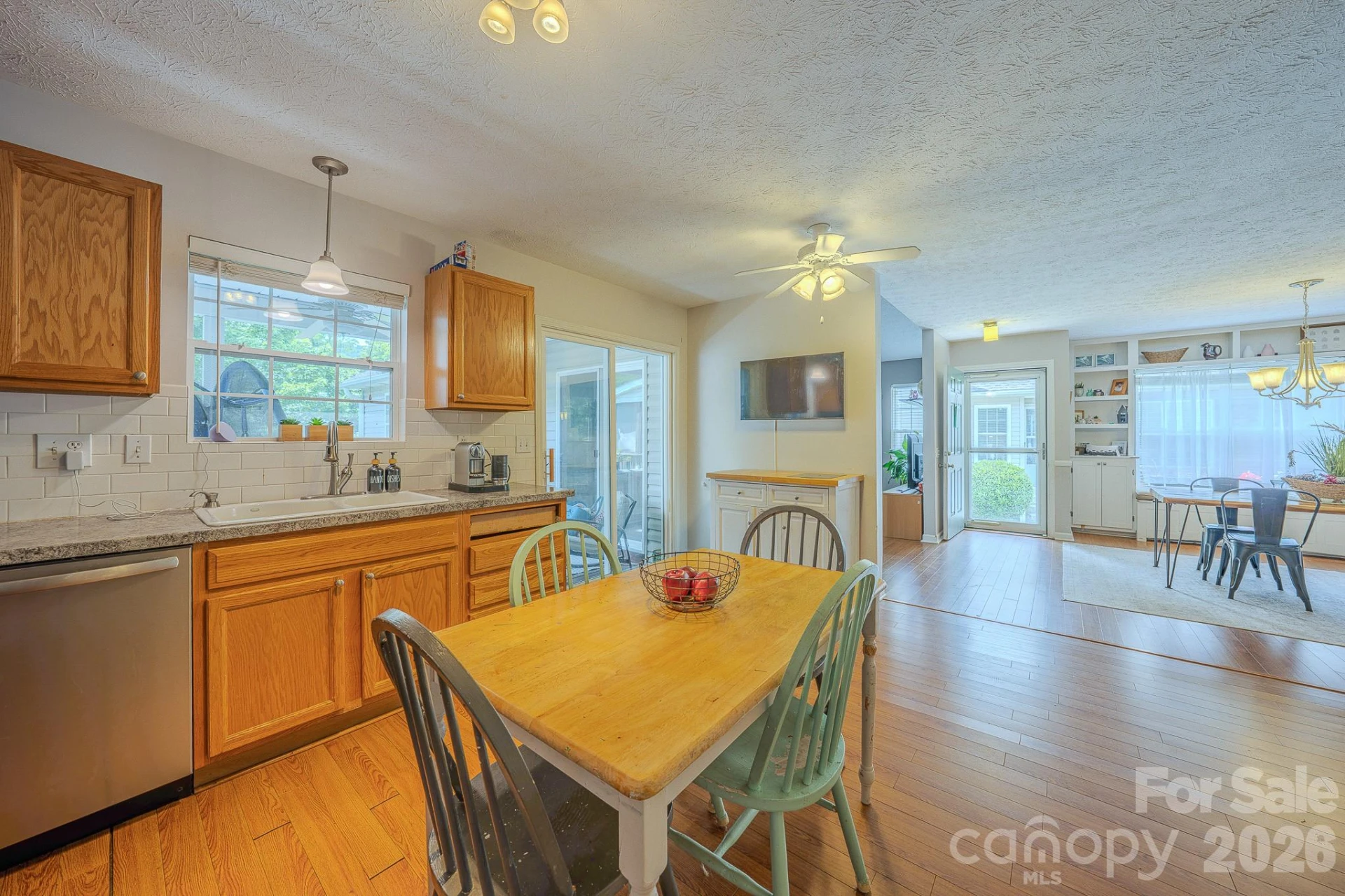 39 N Creekside Court - Photo 9