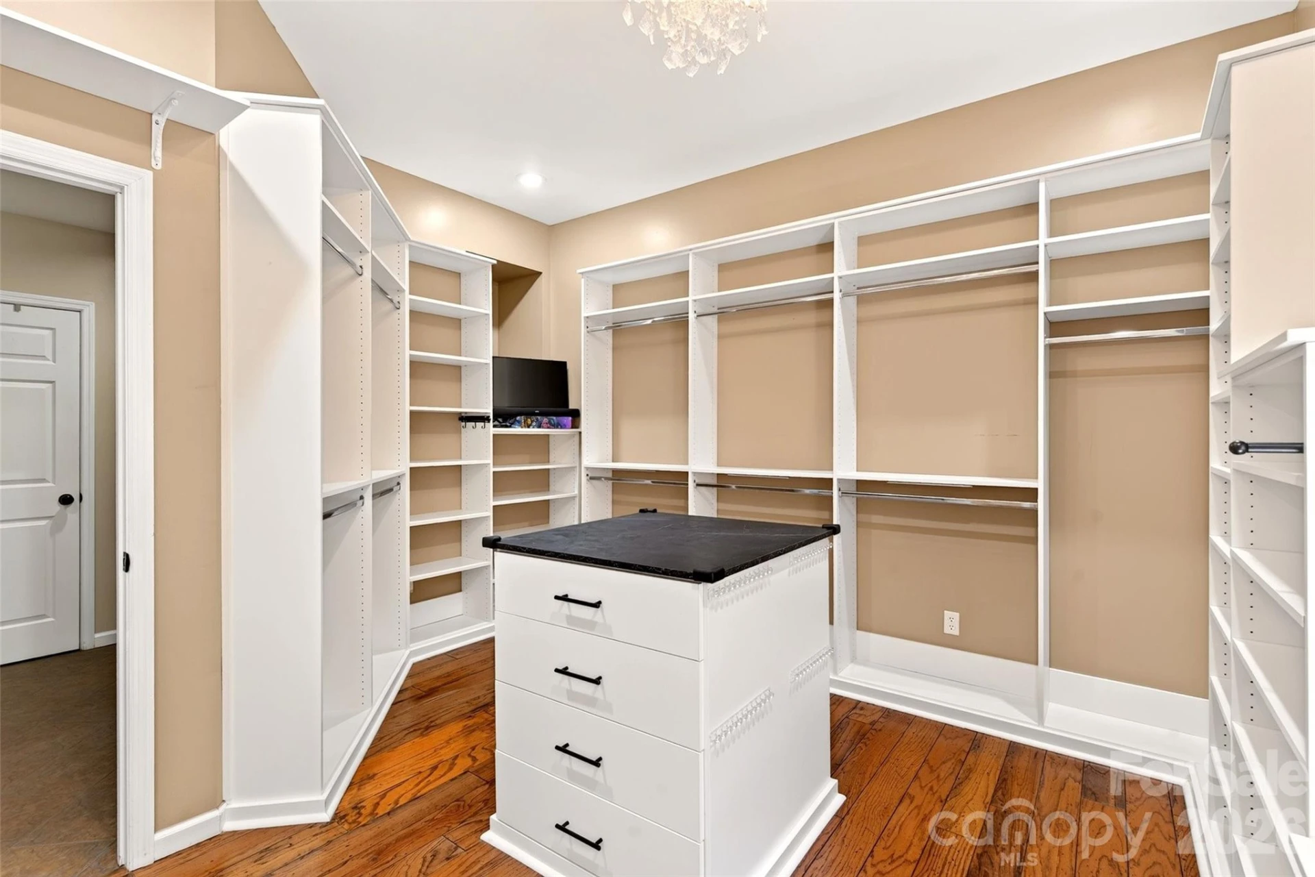 831 Lake Club Drive - Photo 22