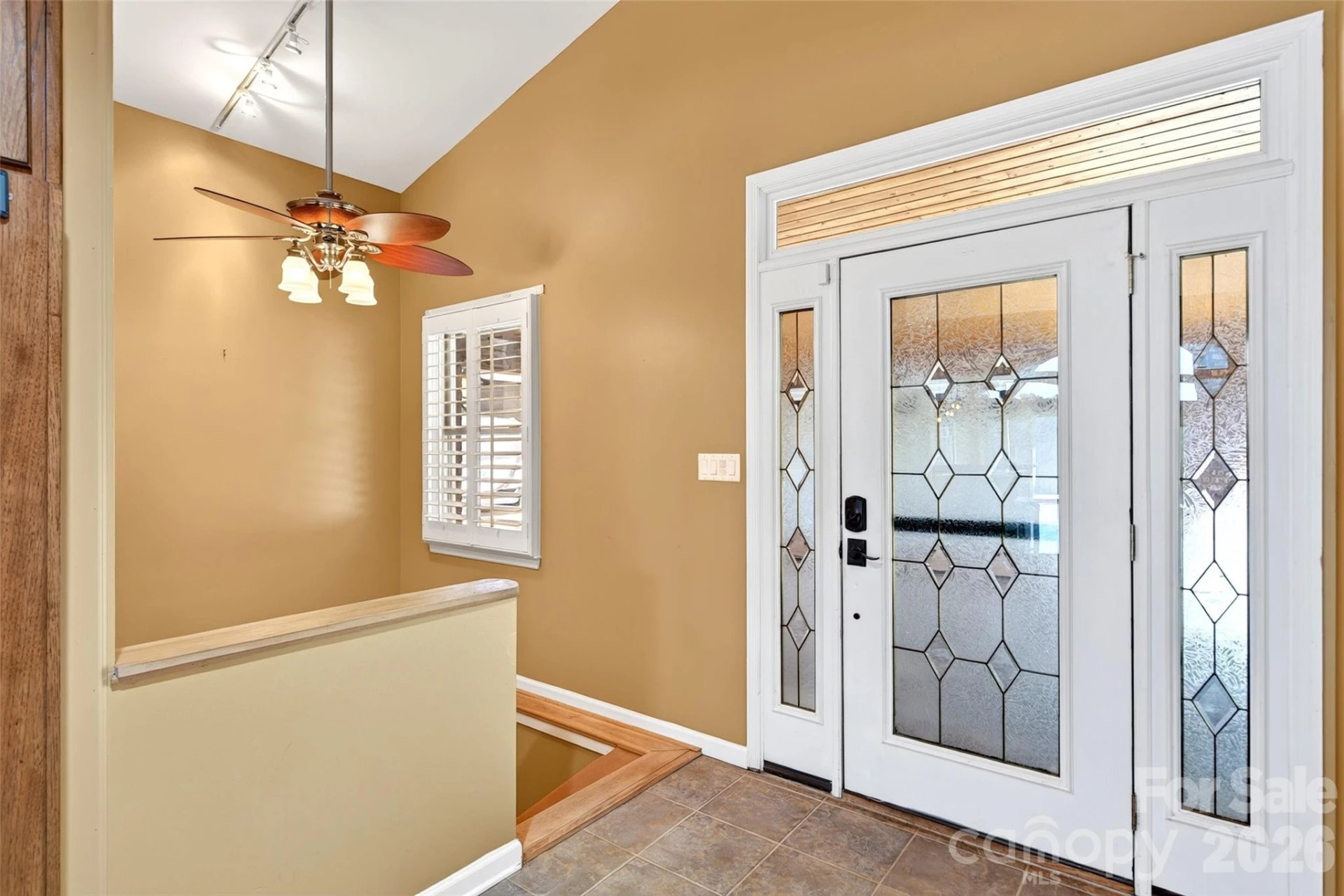 831 Lake Club Drive - Photo 4