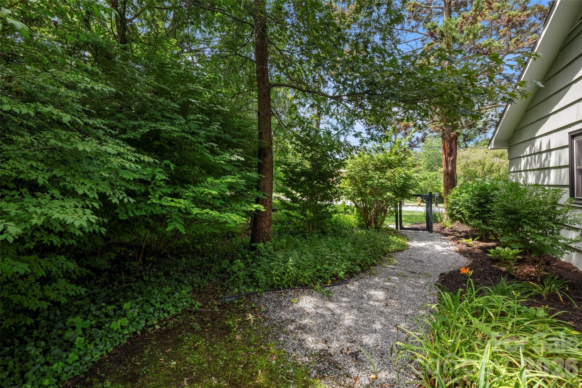 1212 Oakland Street - Photo 28