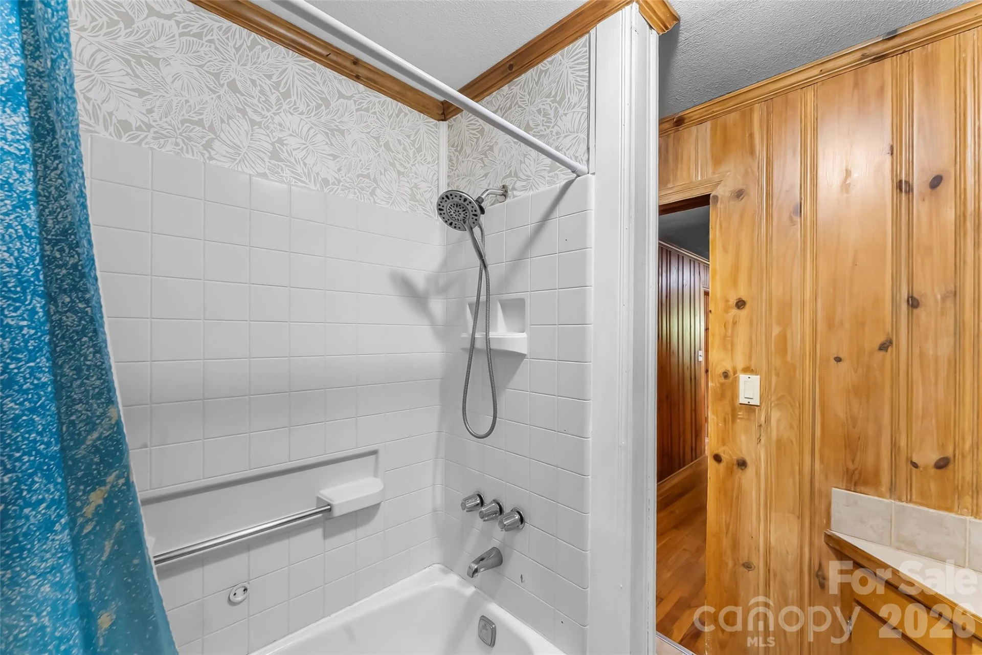 194 Virginia Drive - Photo 13