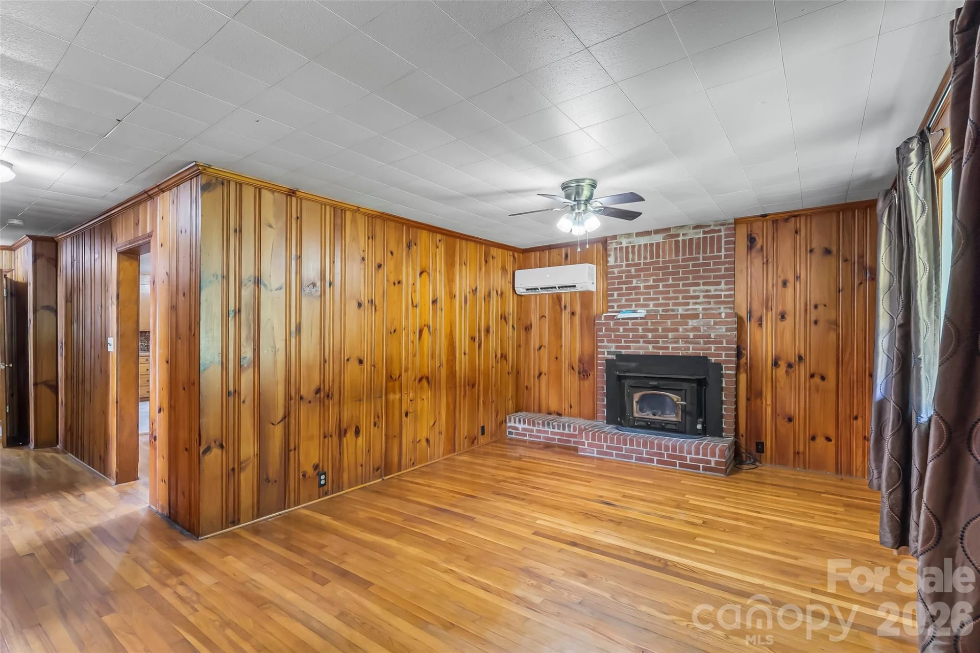 194 Virginia Drive - Photo 3