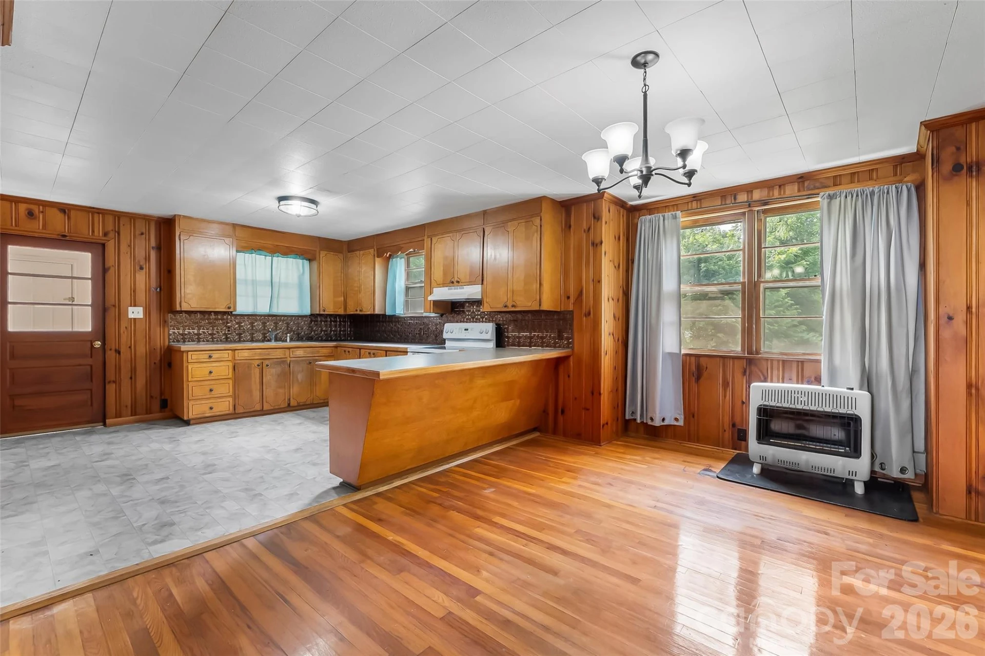 194 Virginia Drive - Photo 6