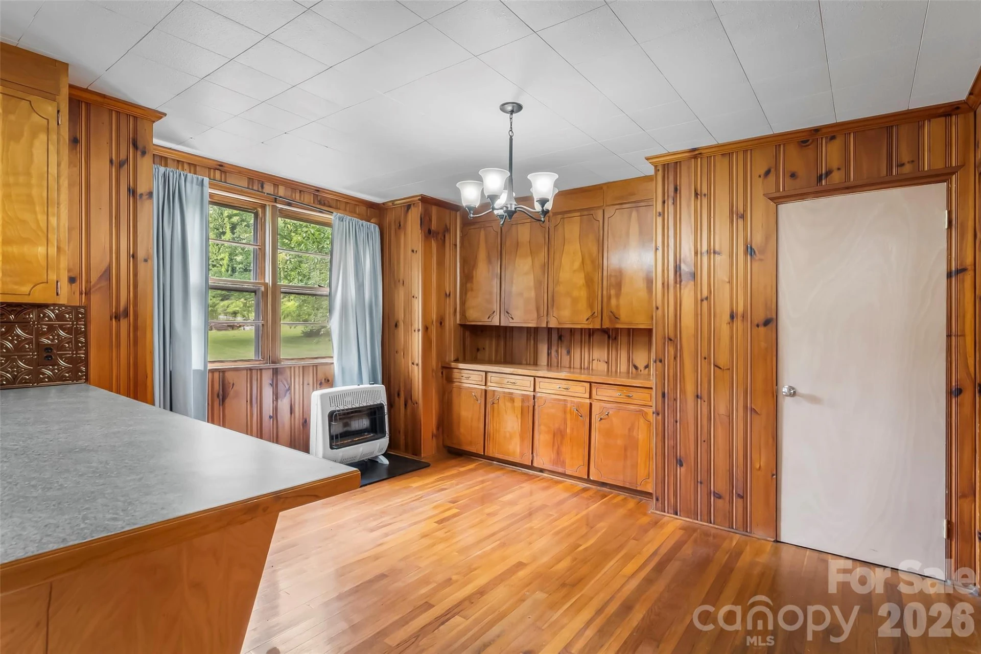 194 Virginia Drive - Photo 7